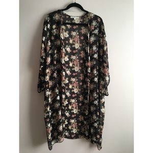 Daniel Rainn Sheer Black/Pink Floral Kimono